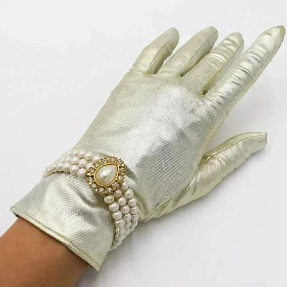 80s Victorian Faux Pearl Stacked Bracelet Wedding Bridal Cottagecore Jewelry - Picture 3 of 3